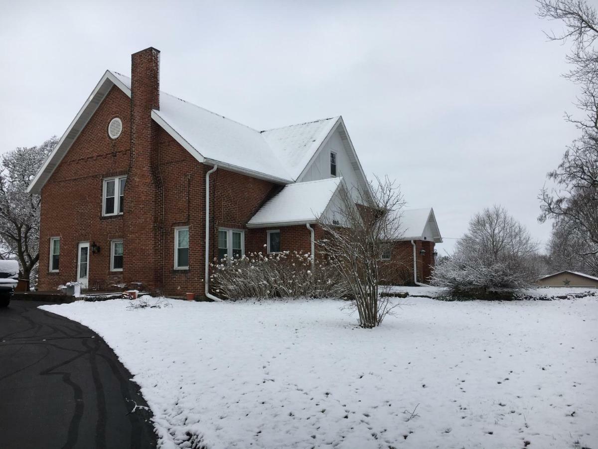 Newhouse Family Inn Lewisville Экстерьер фото